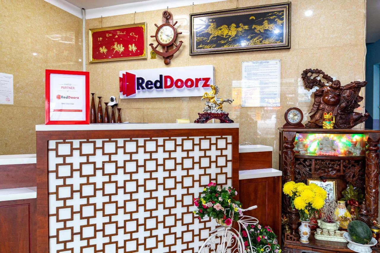 Reddoorz Nam Bac Hotel Phan Dang Luu Phu Nhuan Ho Chi Minh City Exterior photo