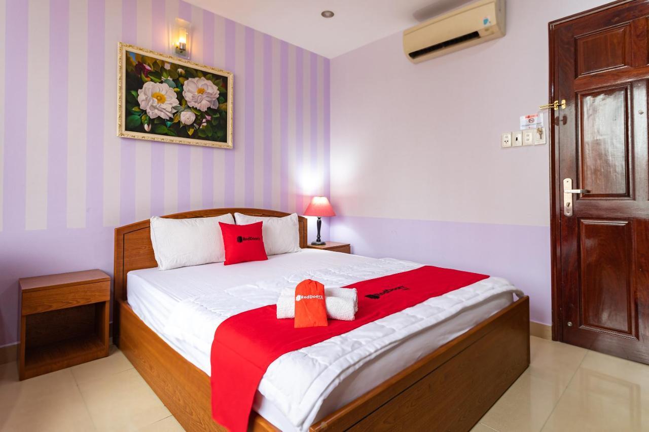 Reddoorz Nam Bac Hotel Phan Dang Luu Phu Nhuan Ho Chi Minh City Exterior photo